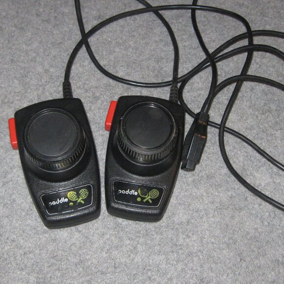 Genuine Original Atari 2600 Paddle Controllers - Picture 4 of 4